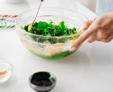 göbələkli pəhriz salatı