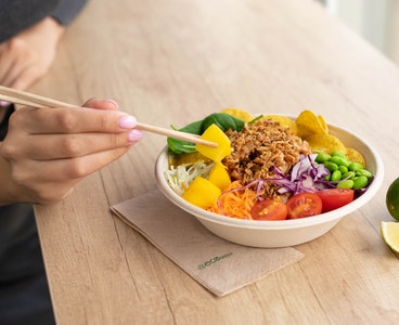 Bulgur ilə Ispanaq Salatı